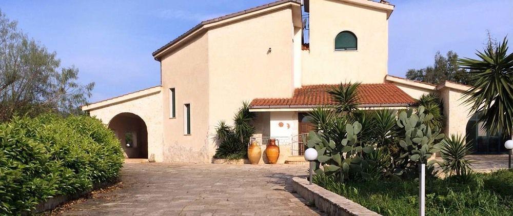 La Maison One B&B Carovigno Eksteriør bilde